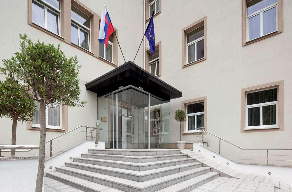 Mamaison Residence Sulekova Bratislava Exterior foto